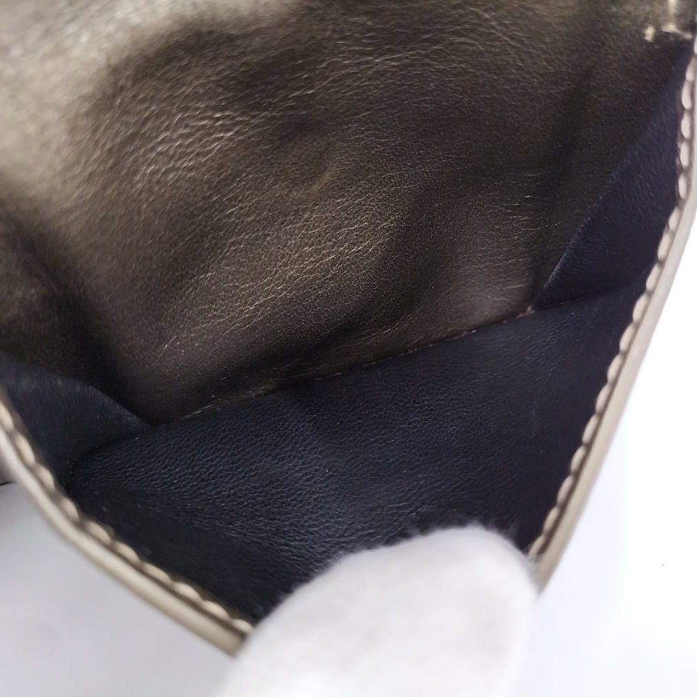 Gucci Bifold Wallet Leather Khaki — view 9
