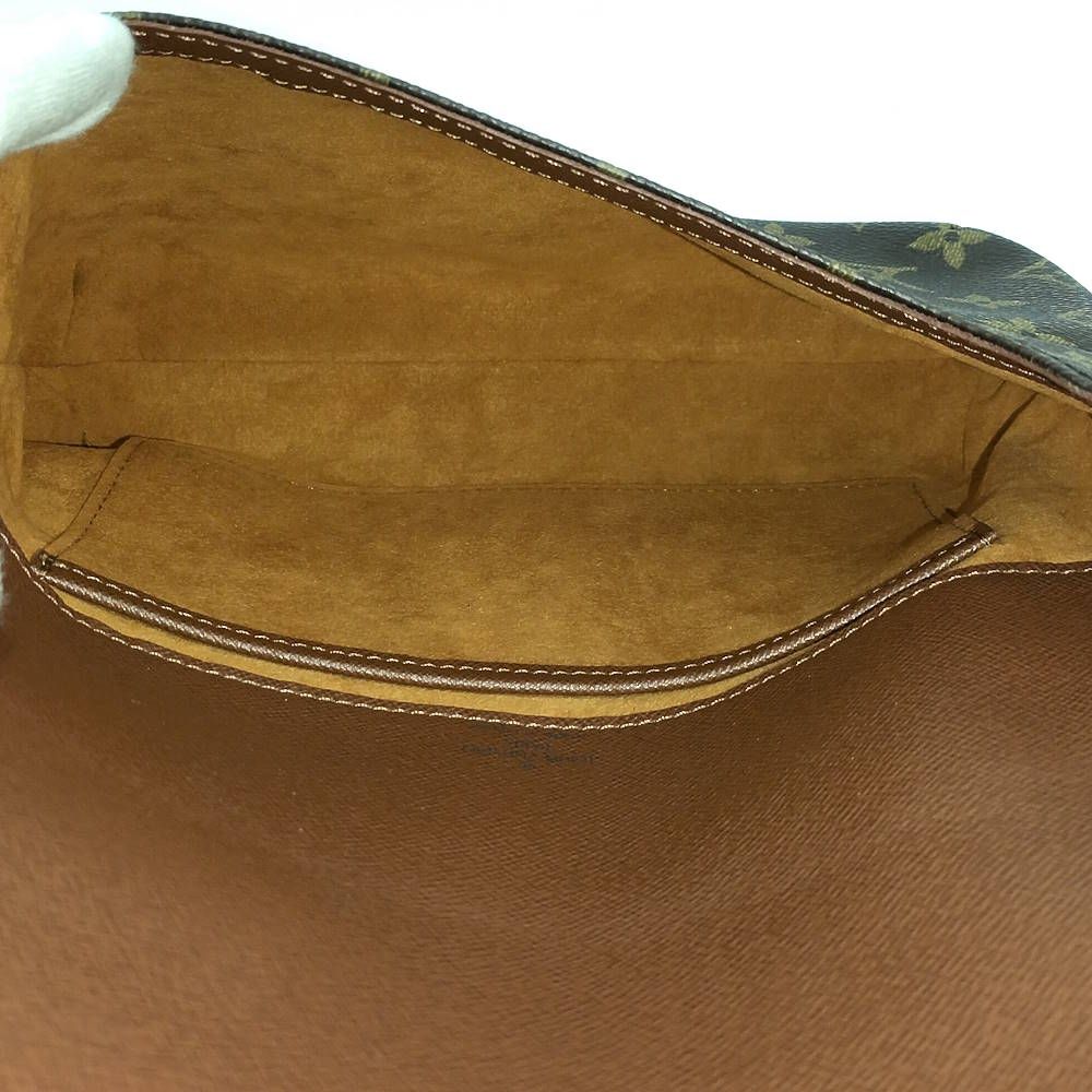 Louis Vuitton Musette Tango Shoulder Bag Monogram — view 8