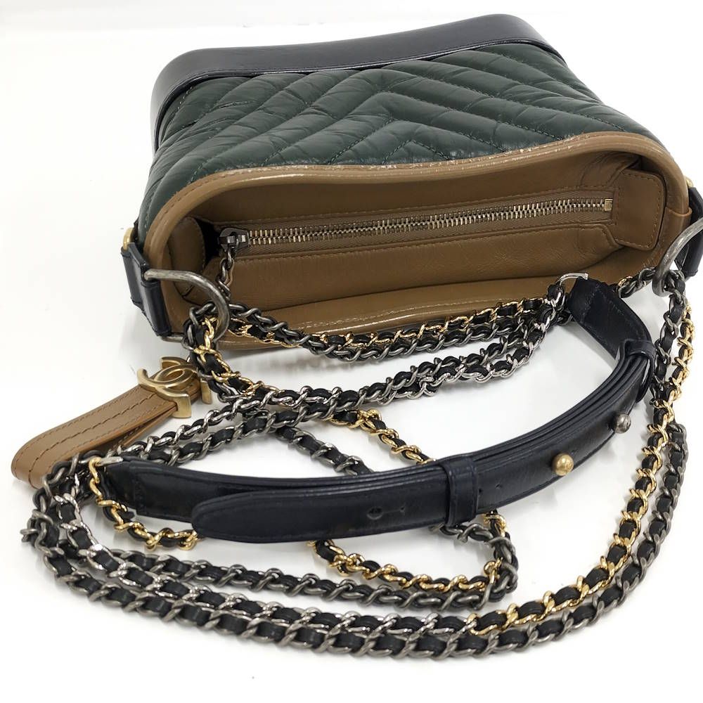 Chanel Gabriel de Chain Shoulder Bag Leather Green — view 6