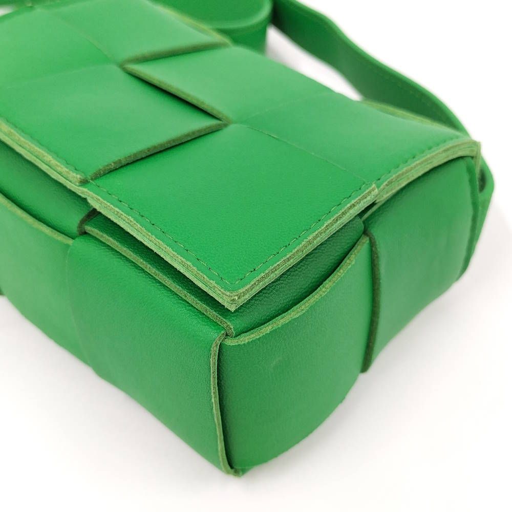 Bottega Veneta Shoulder Bag Candy Cassette Intrecciato Leather Green — view 5
