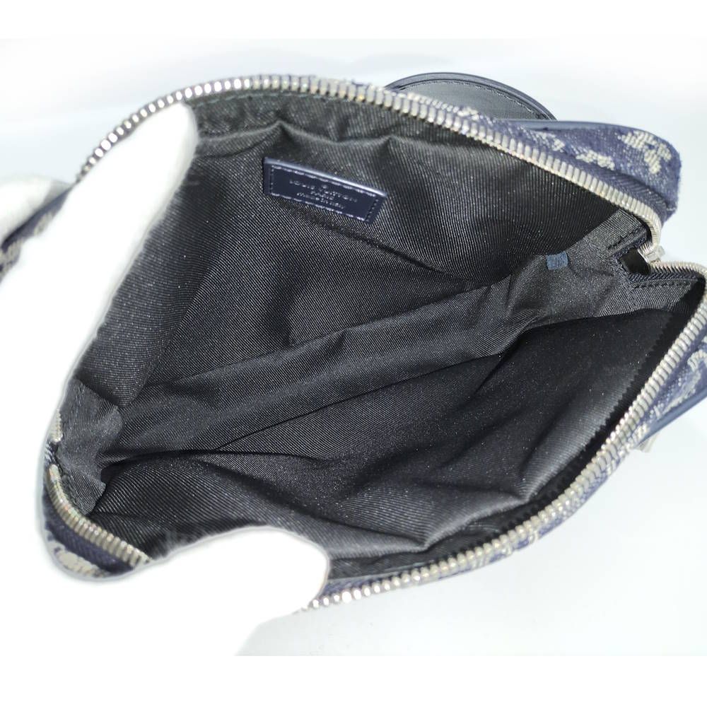 Louis Vuitton Bum Bag Outdoor Monogram Tapestry Canvas Navy — view 9