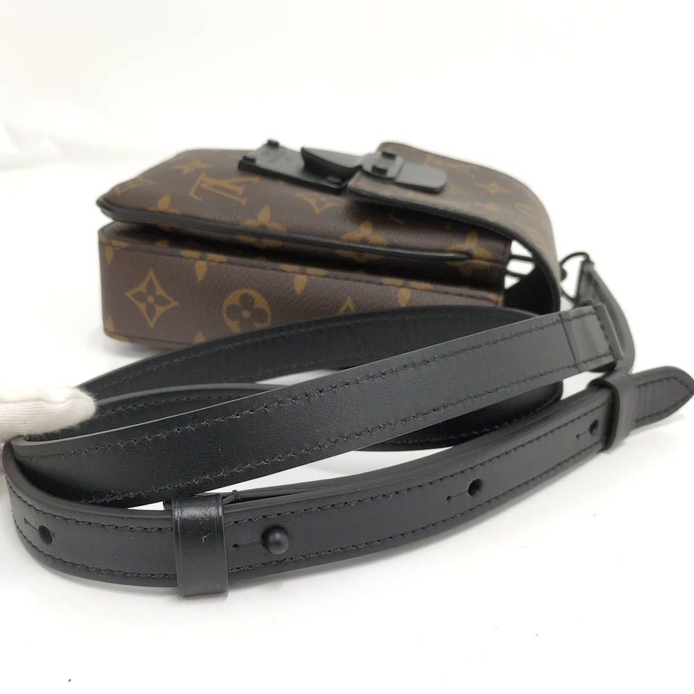 Louis Vuitton S Lock Vertical Wearable Wallet Shoulder Bag Monogram Macassar — view 4