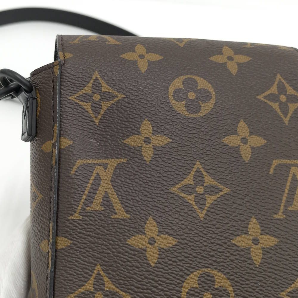 Louis Vuitton S Lock Vertical Wearable Wallet Shoulder Bag Monogram Macassar — view 7