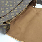 Louis Vuitton Aves Messenger Bag Monogram — view 8
