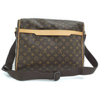 Louis Vuitton Aves Messenger Bag Monogram — view 2