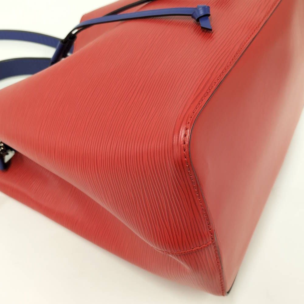 Louis Vuitton Neo Noe 2-Way Bag Epi Bicolor Coquelicot Blue — view 3