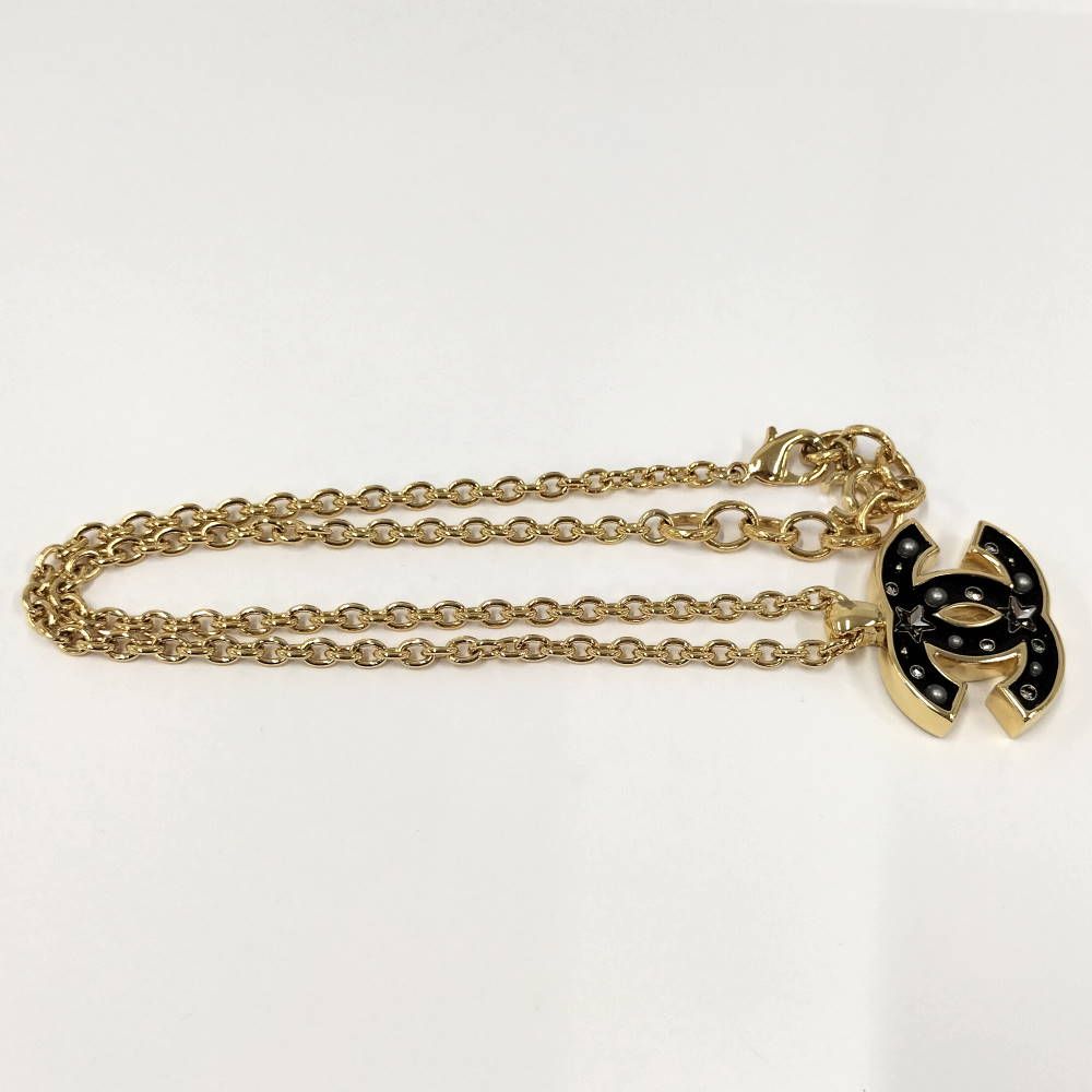 Chanel Necklace CC Logo Plated Gold — view 3