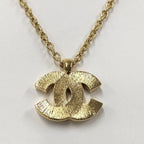 Chanel Necklace CC Logo Plated Gold — view 2