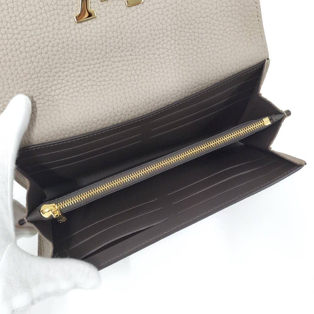 Louis Vuitton Portefeuille Capucines Wallet Taurillon Leather Galle — view 3