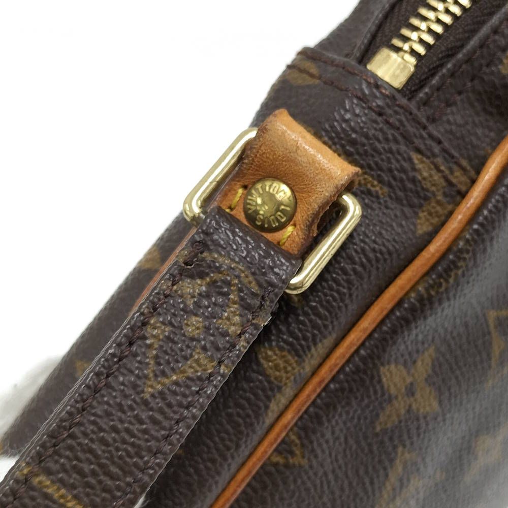Louis Vuitton Danube Shoulder Bag Monogram — view 6
