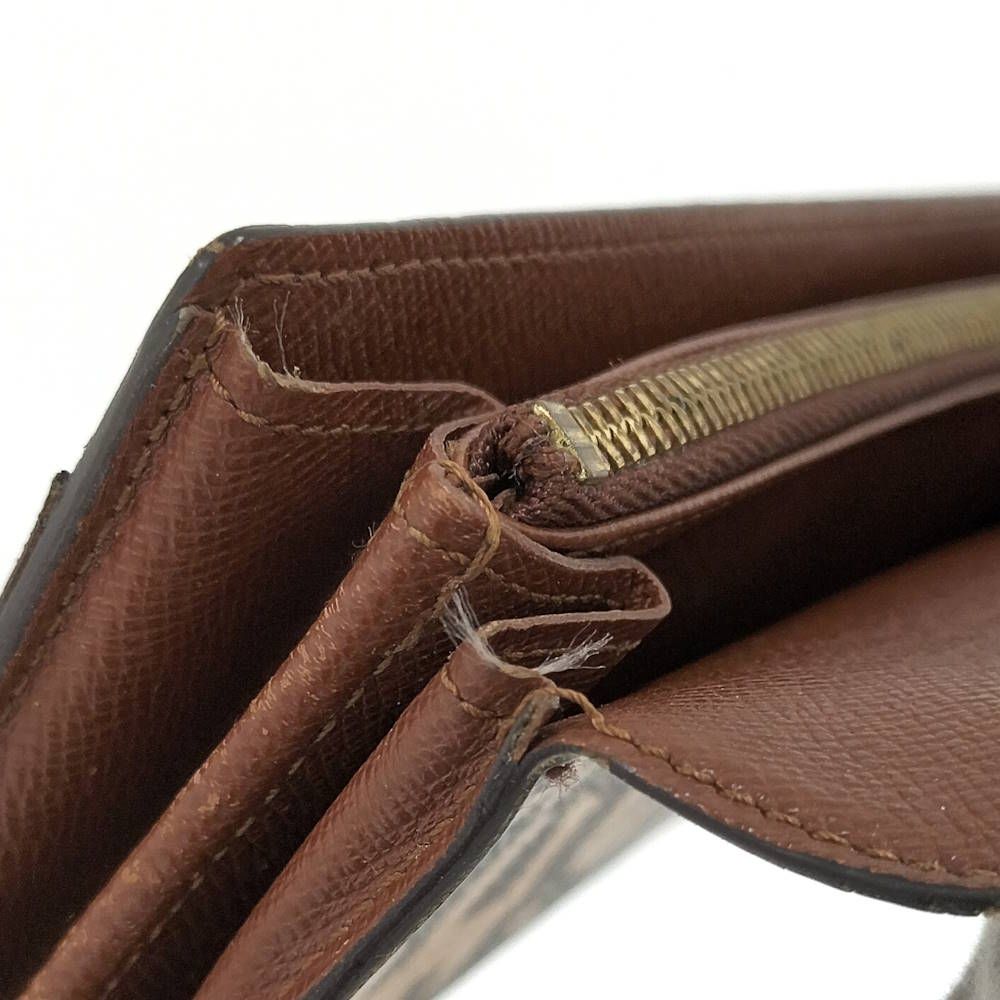 Louis Vuitton Bifold Wallet Porte-Monnaie Cles Monogram Graffiti — view 8