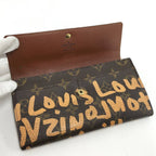 Louis Vuitton Bifold Wallet Porte-Monnaie Cles Monogram Graffiti — view 3