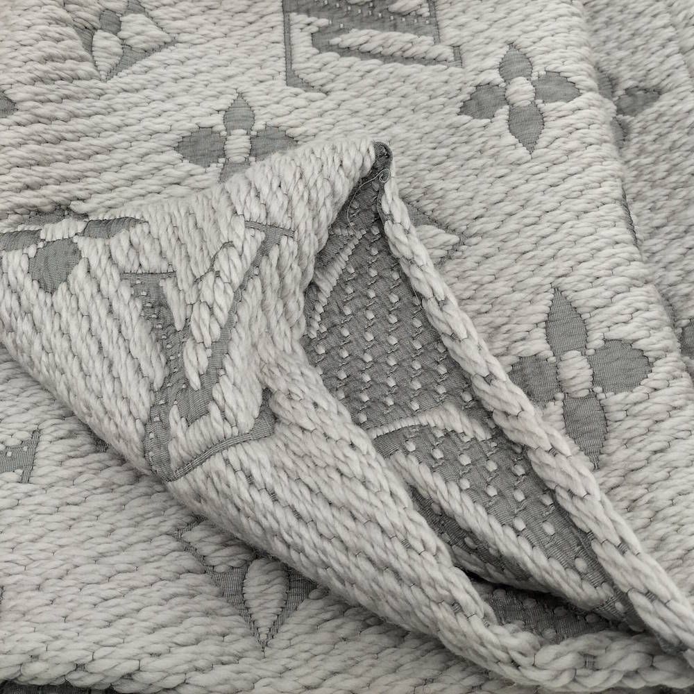 Louis Vuitton Echarpe Logo Mania Scarf Monogram Wool Silk — view 9
