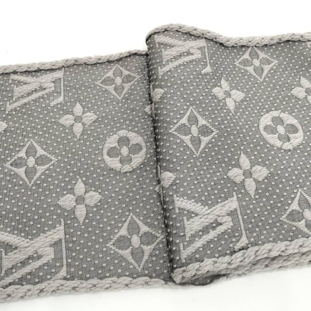 Louis Vuitton Echarpe Logo Mania Scarf Monogram Wool Silk — view 7