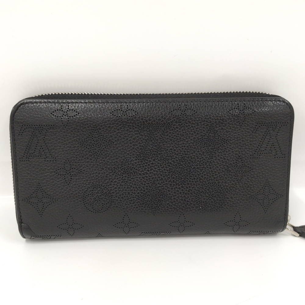 Louis Vuitton Zippy Wallet Mahina Monogram Noir Black — view 3