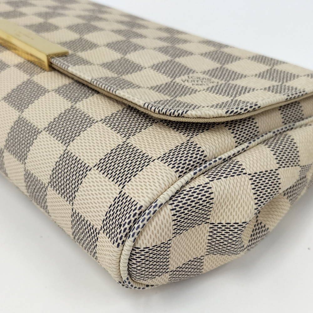 Louis Vuitton Favorite MM Damier Azur Shoulder Bag — view 3
