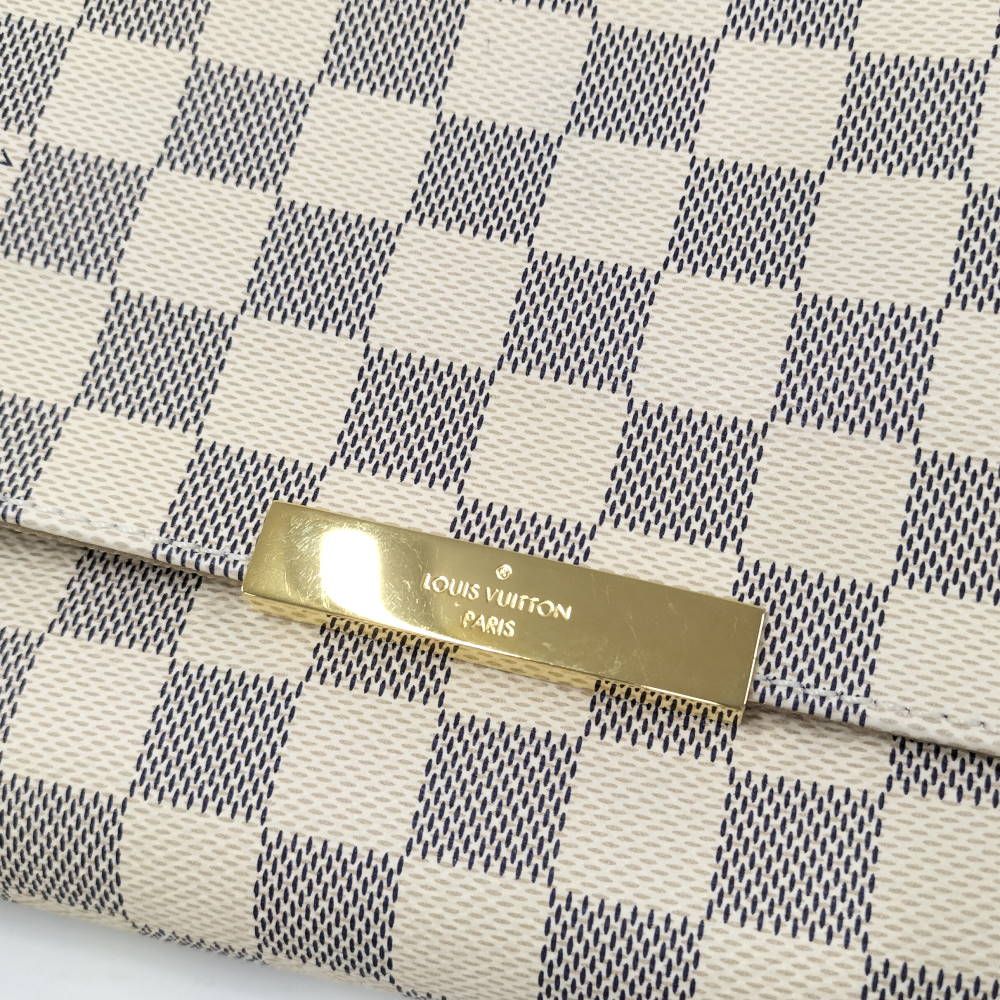 Louis Vuitton Favorite MM Damier Azur Shoulder Bag — view 8