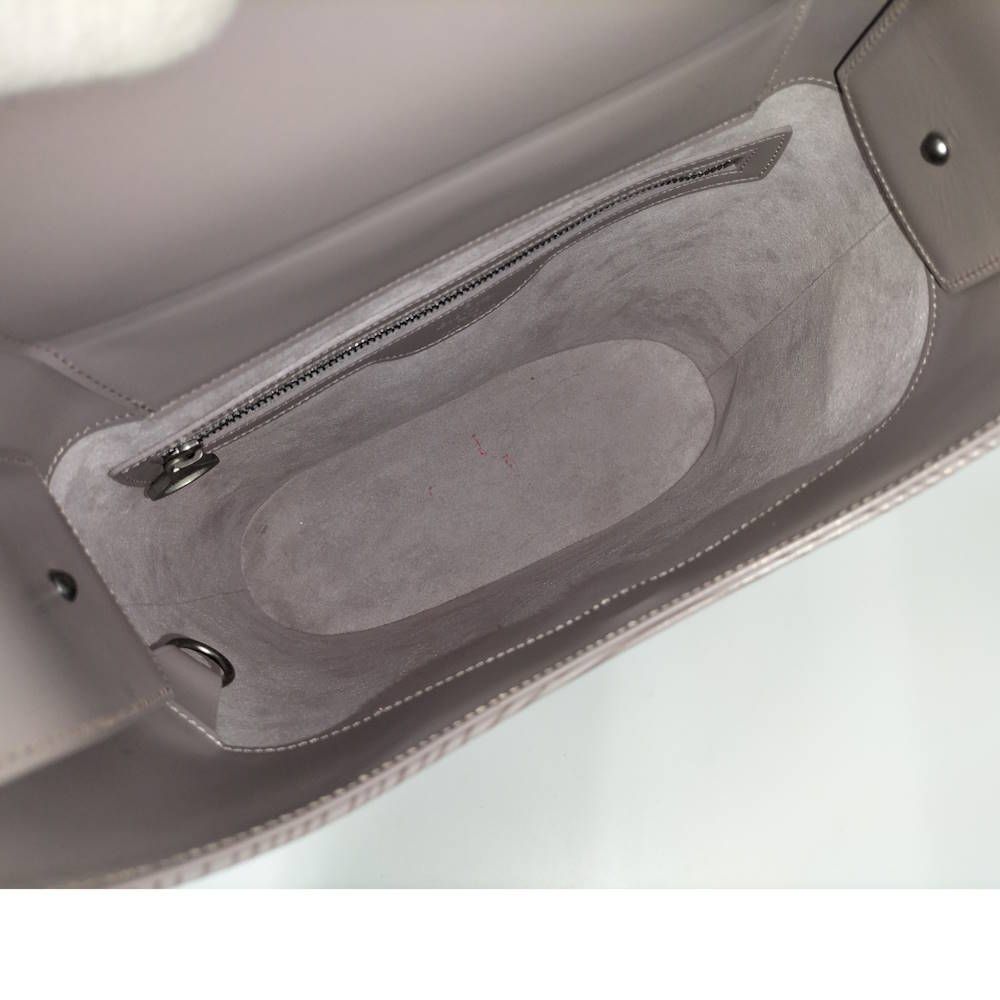 Louis Vuitton Verso Shoulder Bag Epi — view 9