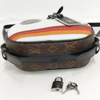 Louis Vuitton Chapeau Small Shoulder Bag LV Air Line Monogram — view 4