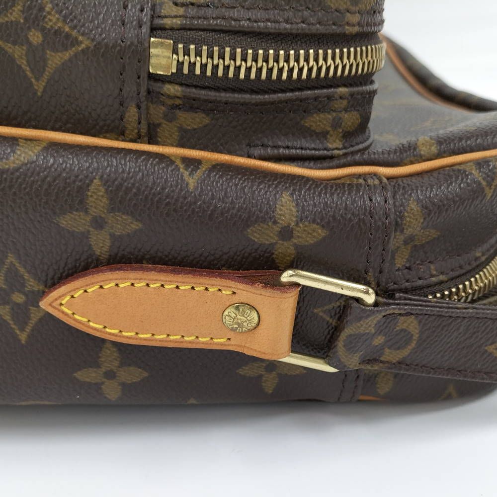 Louis Vuitton Nile Shoulder Bag Monogram — view 5