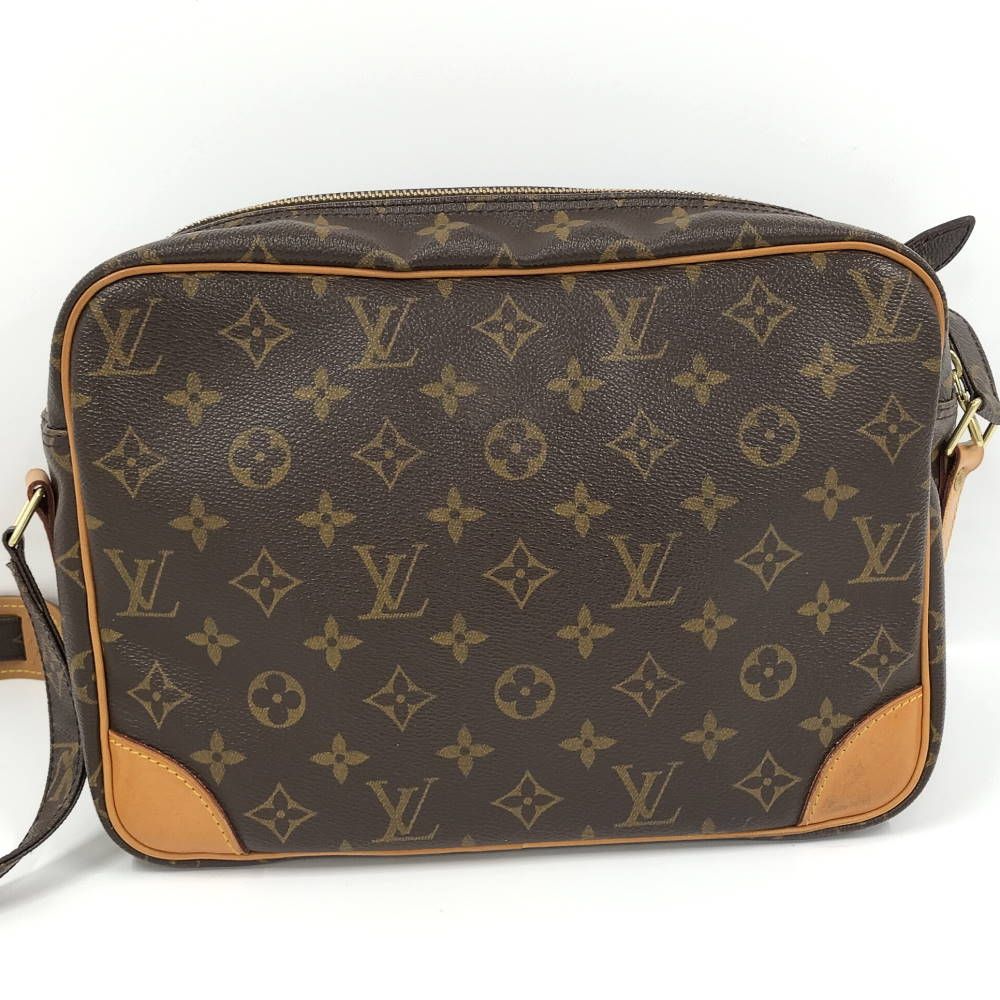 Louis Vuitton Nile Shoulder Bag Monogram — view 2