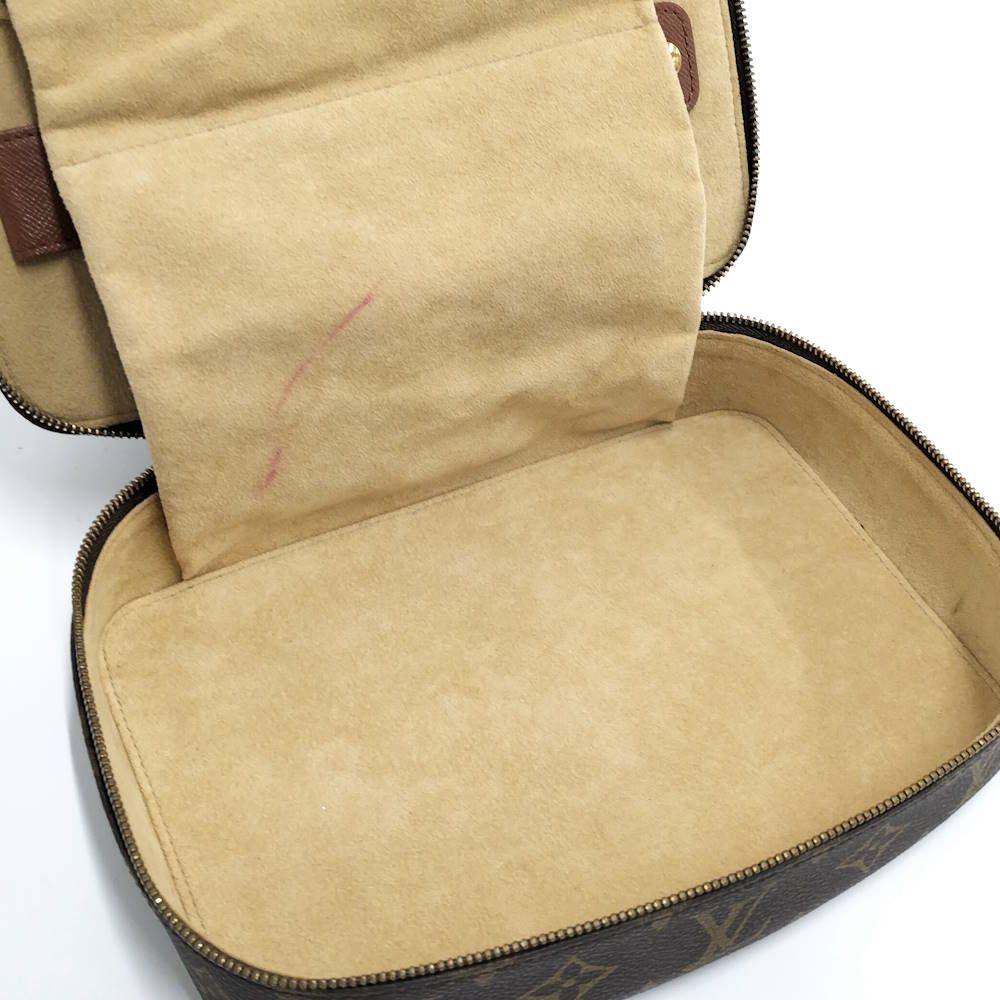 Louis Vuitton Posh Monte Carlo Case Monogram Hat — view 8