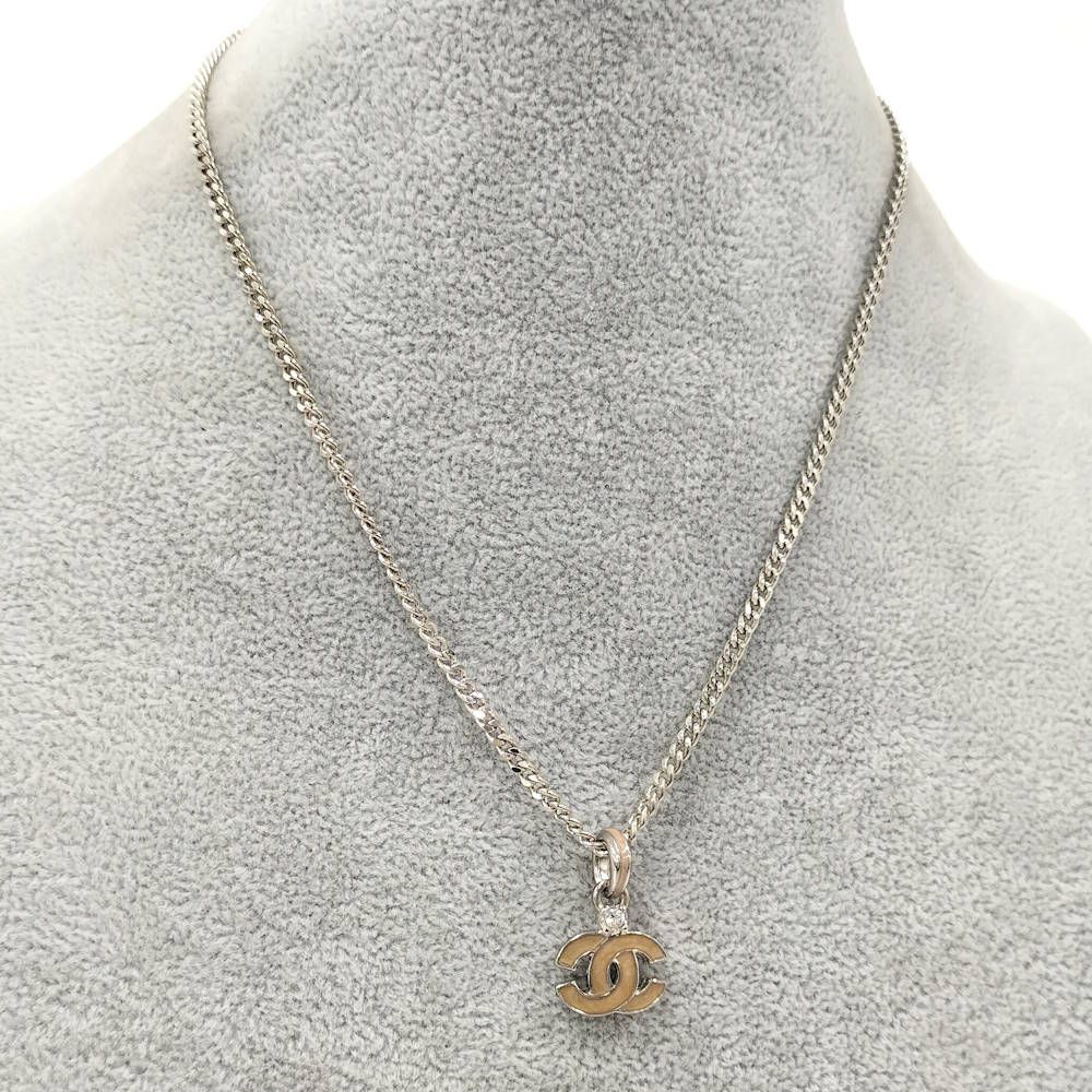 Chanel Necklace Logo CC Silver Plated — view 9