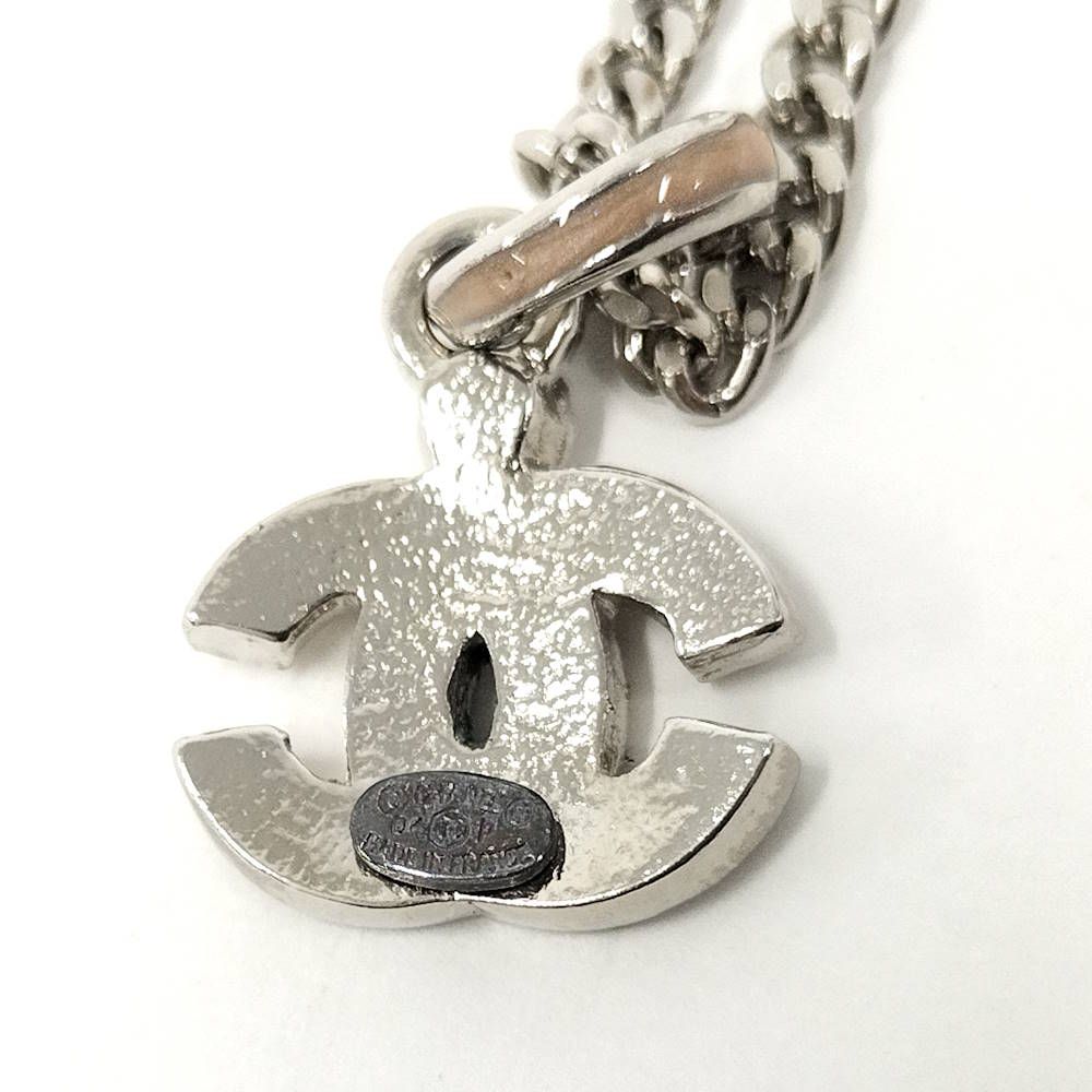 Chanel Necklace Logo CC Silver Plated — view 5