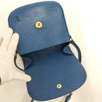 Louis Vuitton Saint Cloud Shoulder Bag Epi Toledo Blue — view 7