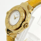 Gucci Bangle Watch Turn Type Quartz — view 3