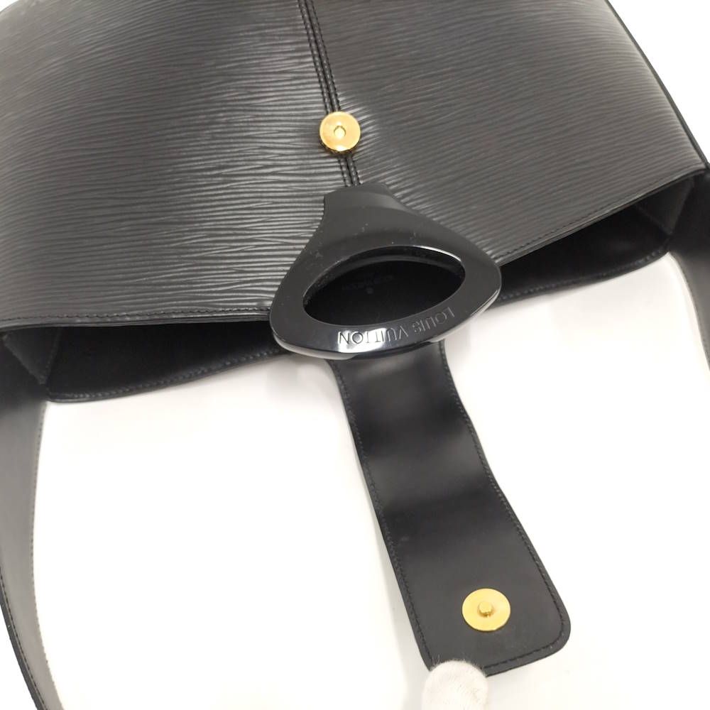 Louis Vuitton Reverie Shoulder Bag Epi Noir Black — view 8