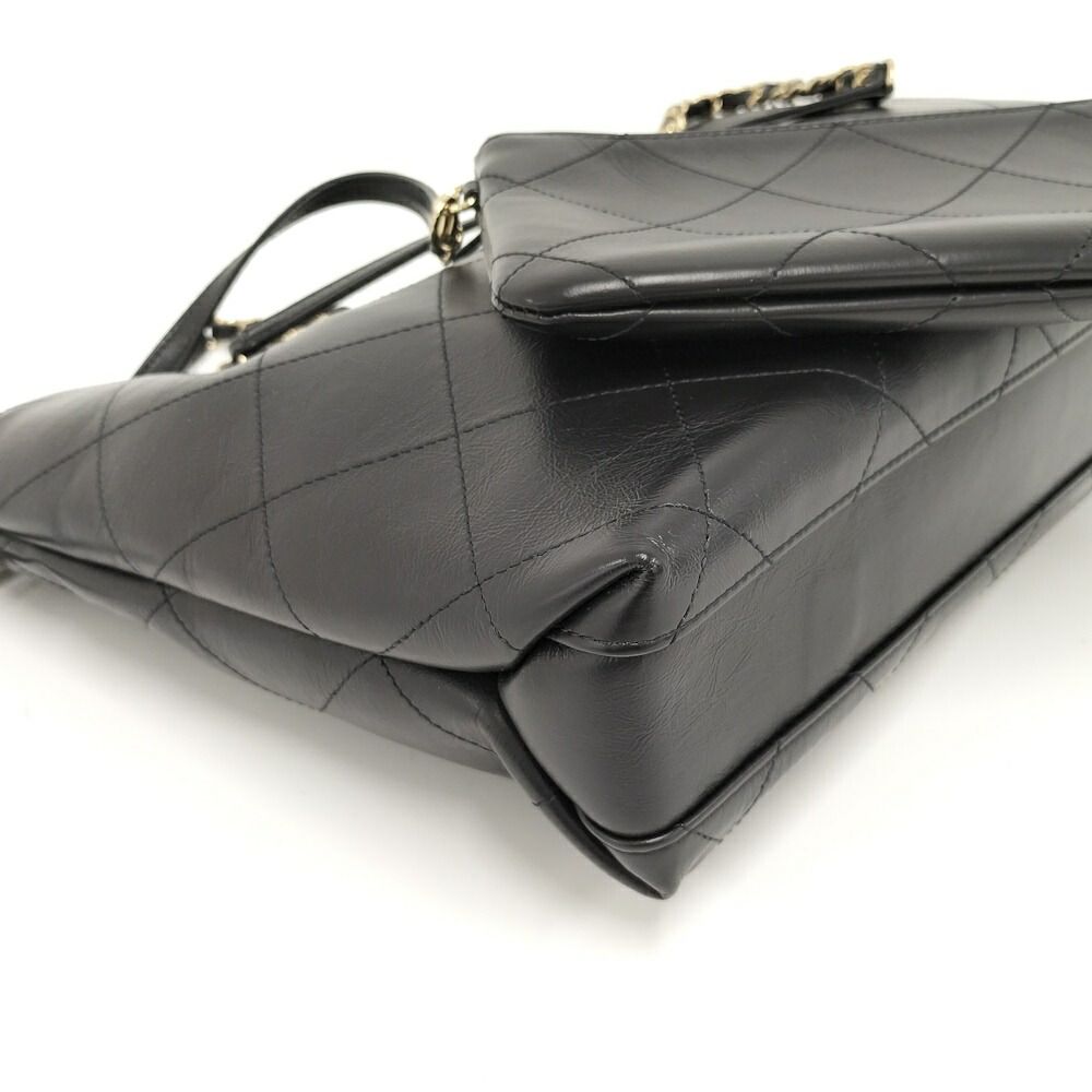Chanel Chain Shoulder Bag Calf Black — view 3