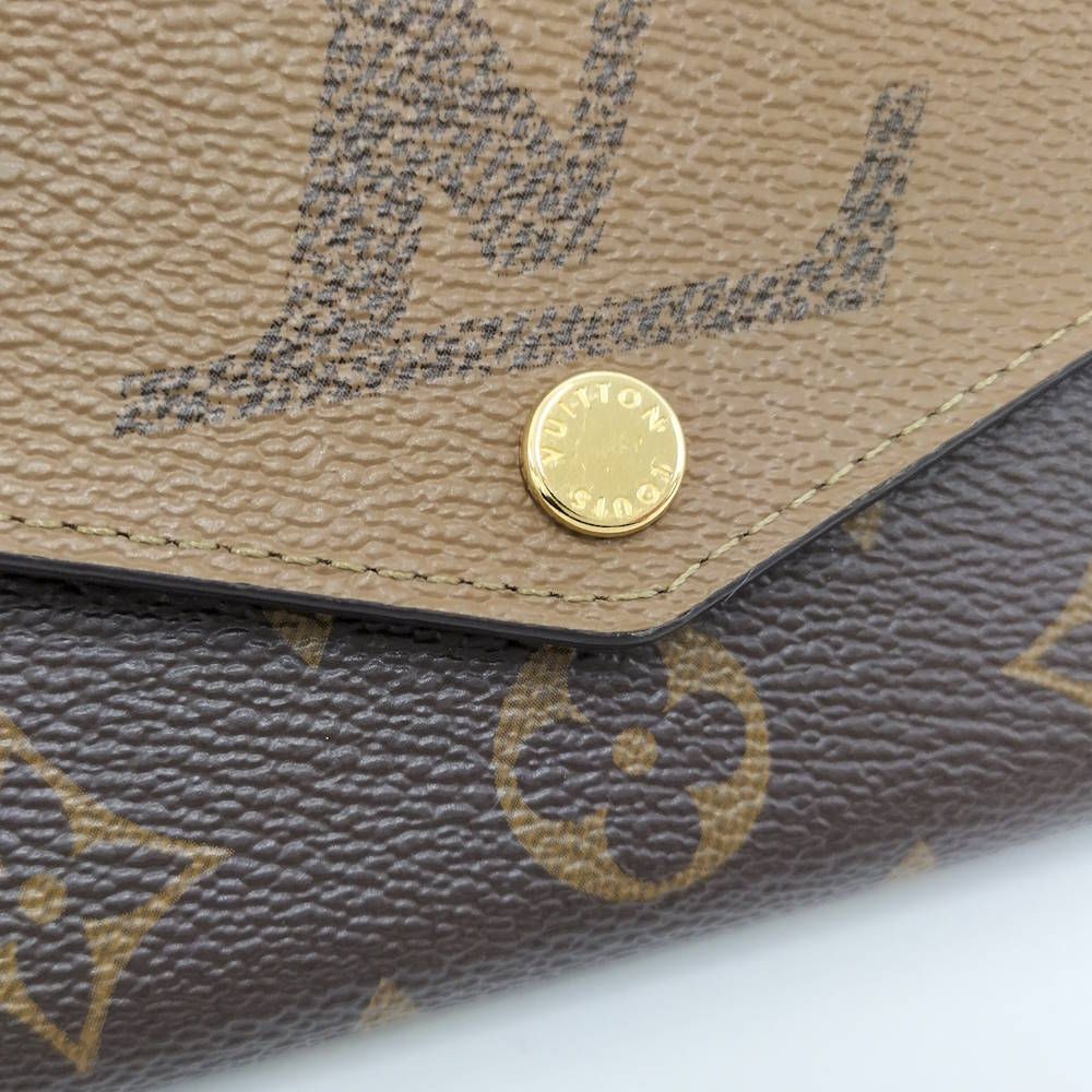 Louis Vuitton Portefeuille Sarah Bifold Wallet Monogram Giant Reverse — view 6