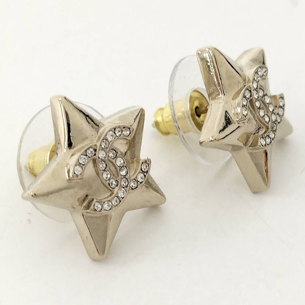 Chanel Earrings Star Gold — view 4