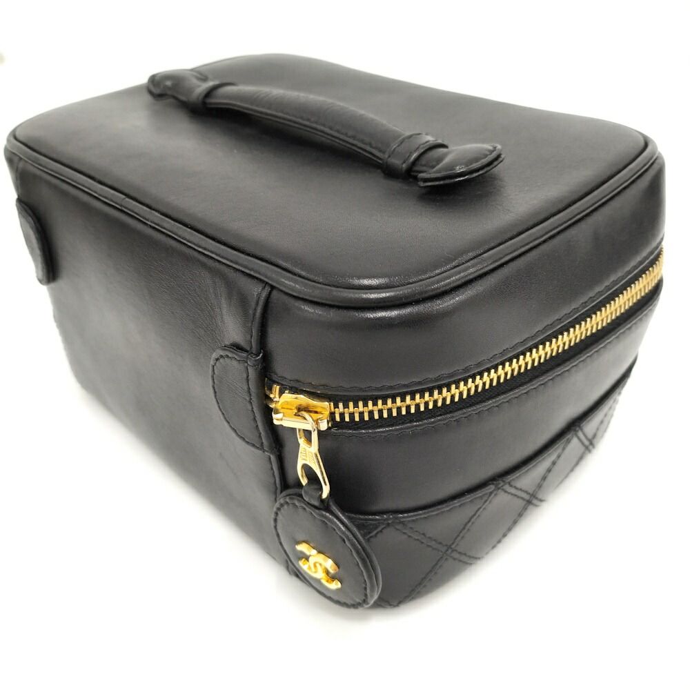 Chanel Vanity Bag Bicolor Leather Black — view 5