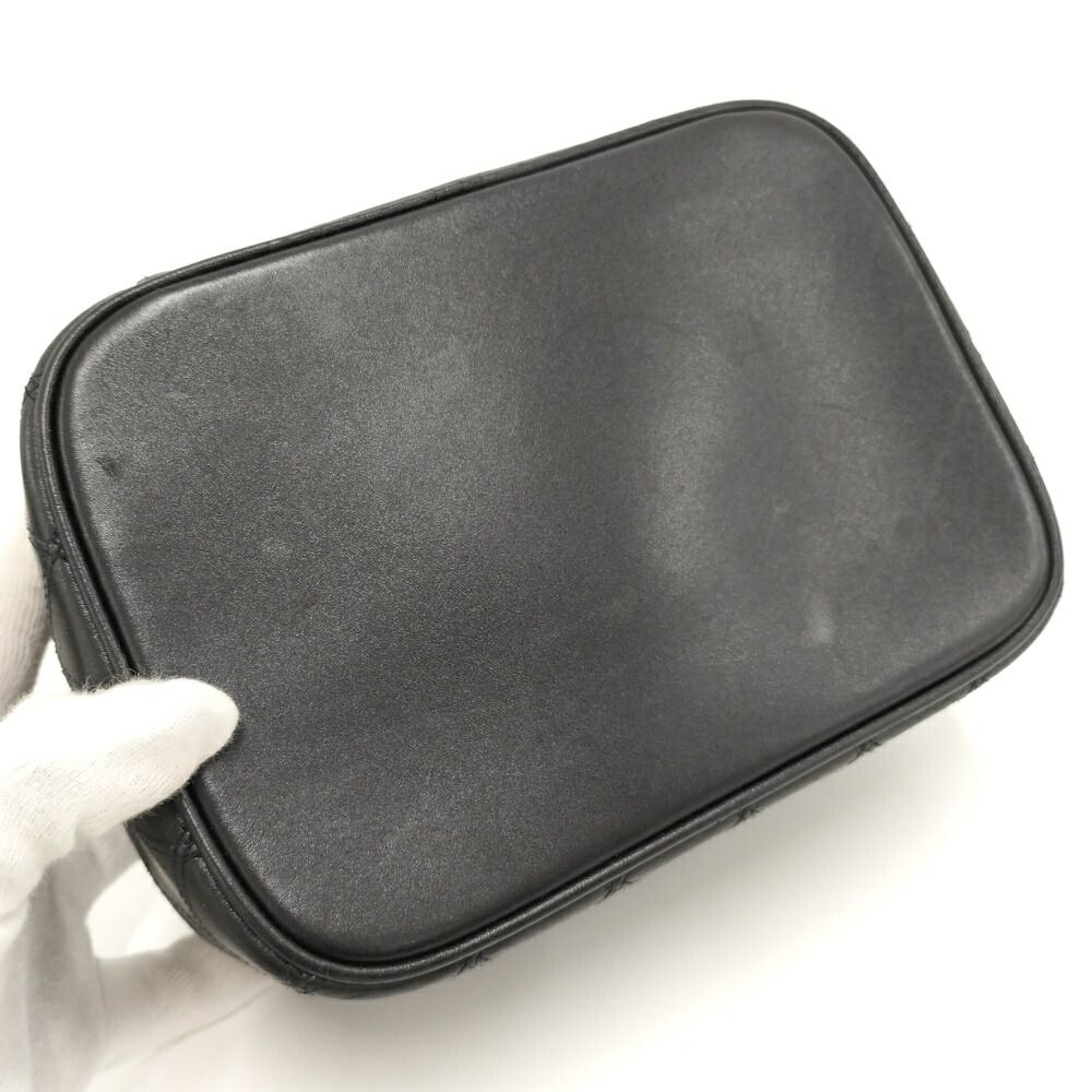 Chanel Vanity Bag Bicolor Leather Black — view 4