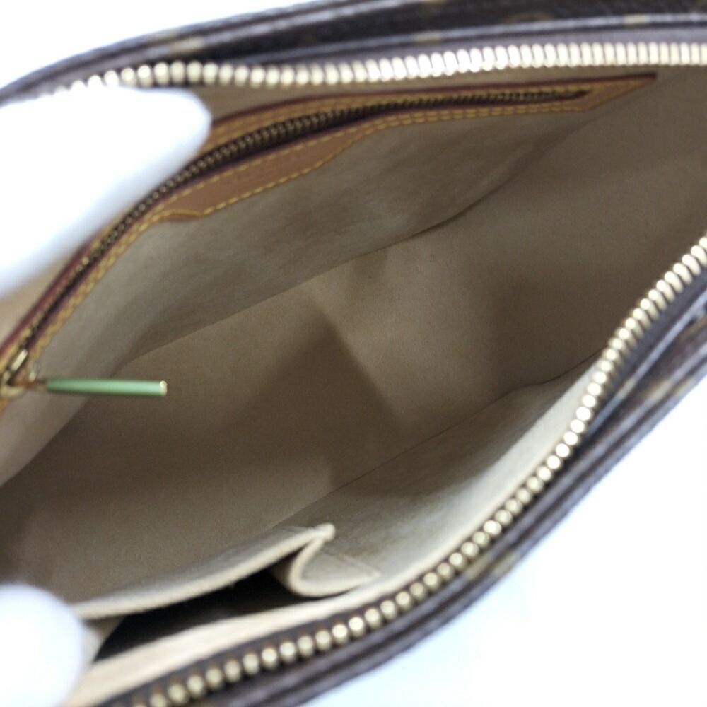 Louis Vuitton Looping MM Handbag Monogram Brown — view 9