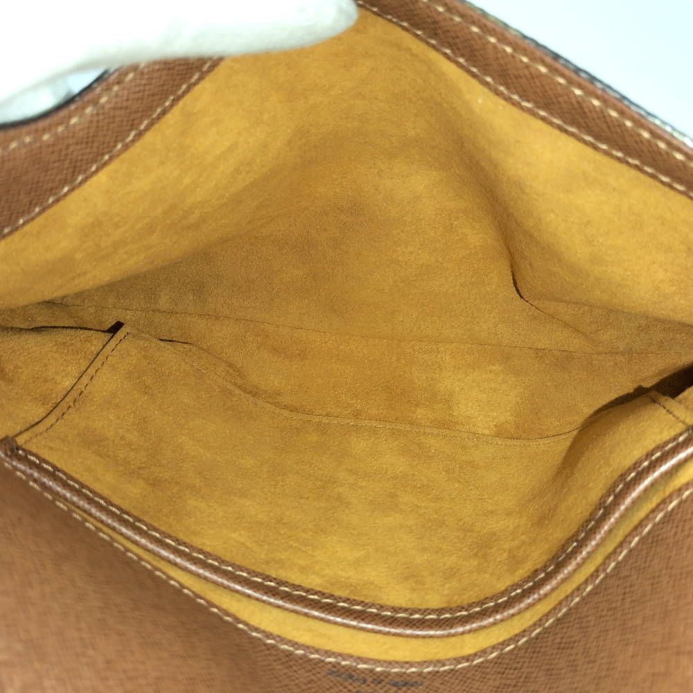 Louis Vuitton Musette Tango Shoulder Bag Monogram Short Strap — view 9