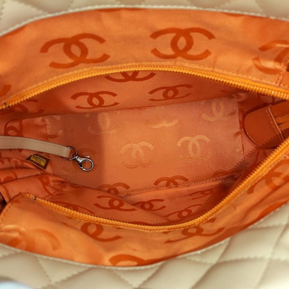 Chanel Cambon Leather Beige Shoulder Bag — view 9