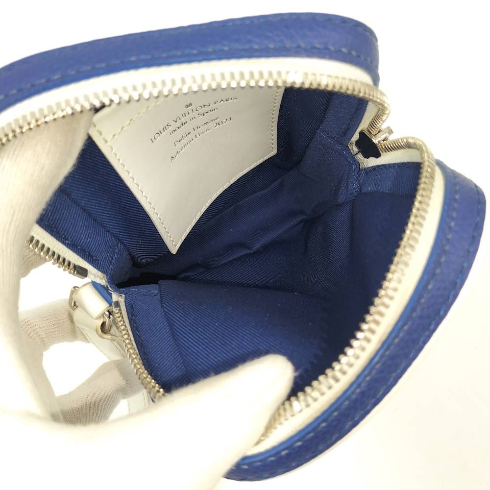 Louis Vuitton Everyday LV Danube Ppm Leather Blue White Shoulder Bag — view 8