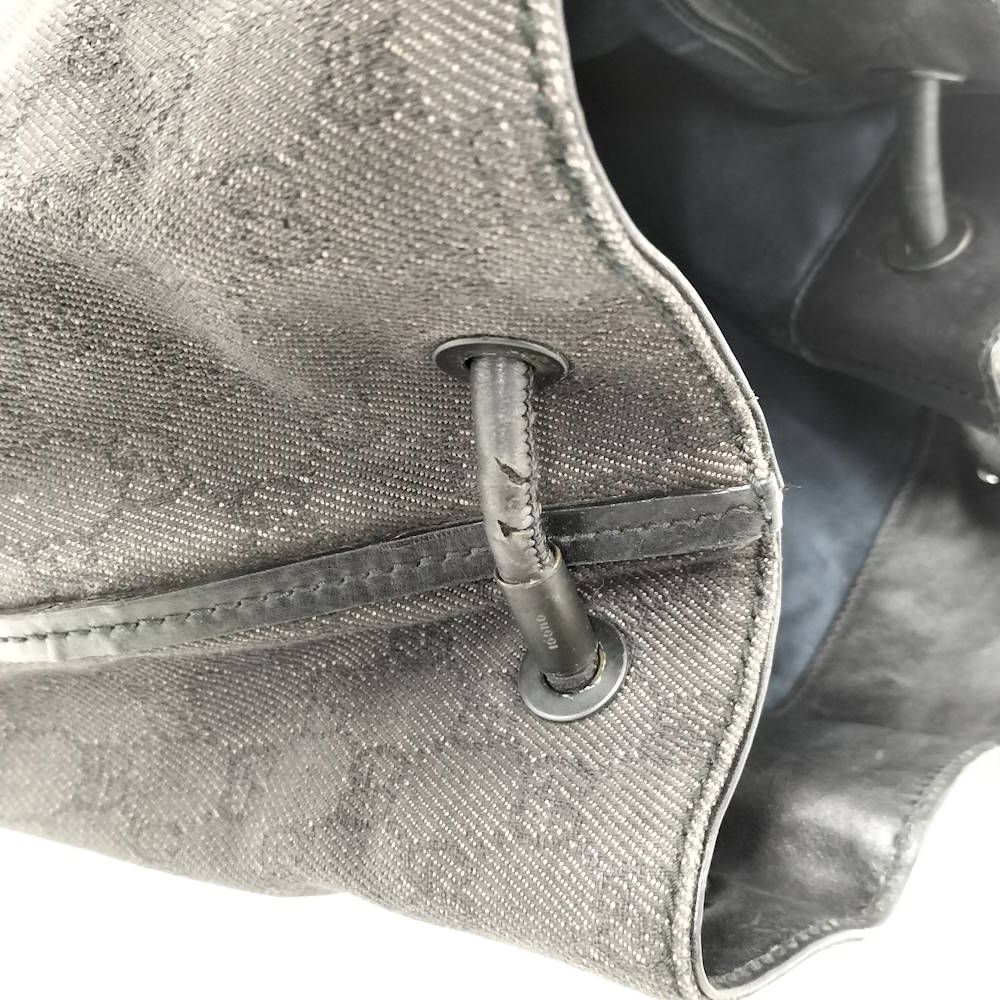 Gucci Shoulder Bag GG Canvas Black — view 8