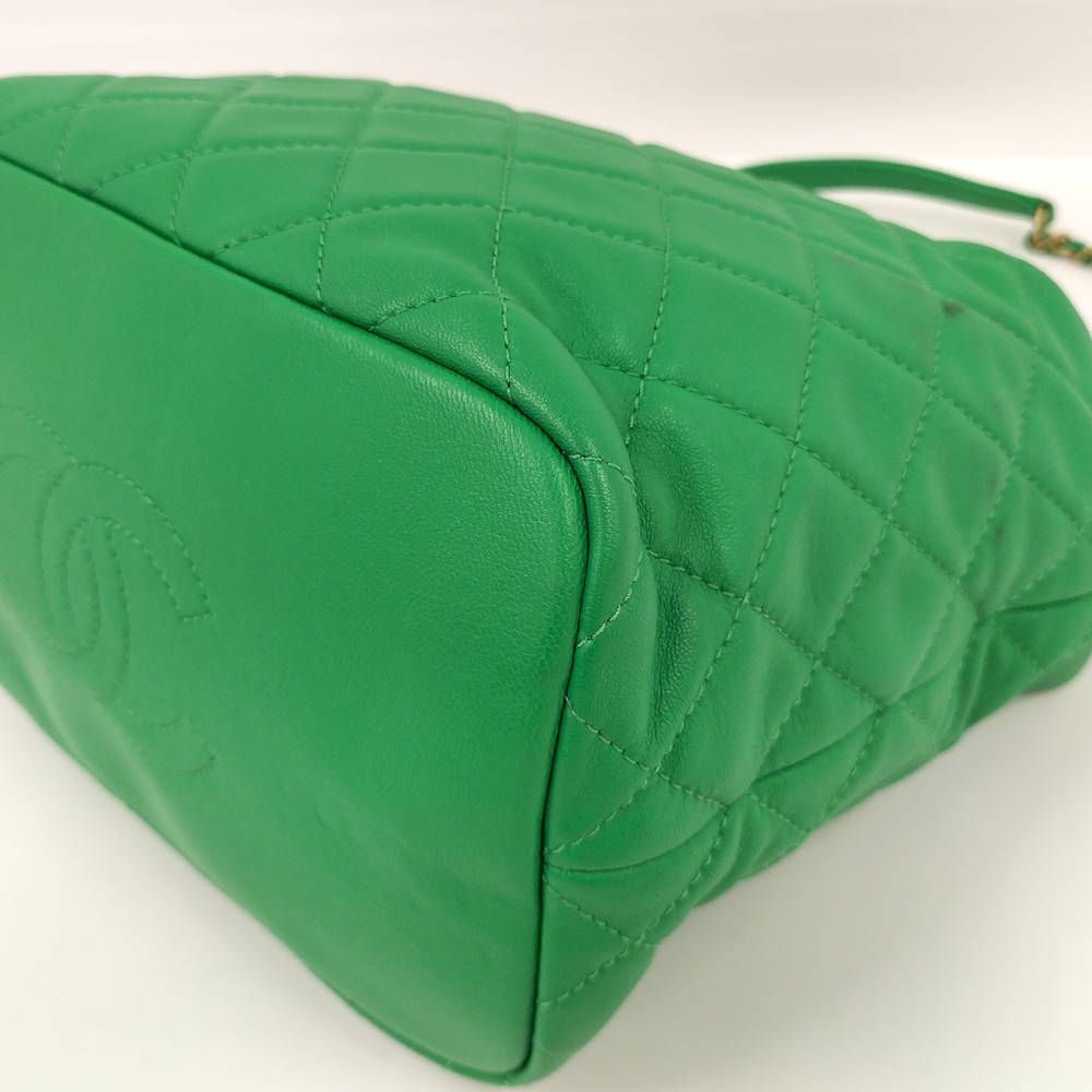 Chanel Hobo 2-Way Shoulder Bag Quilted Lambskin Leather Green — view 3