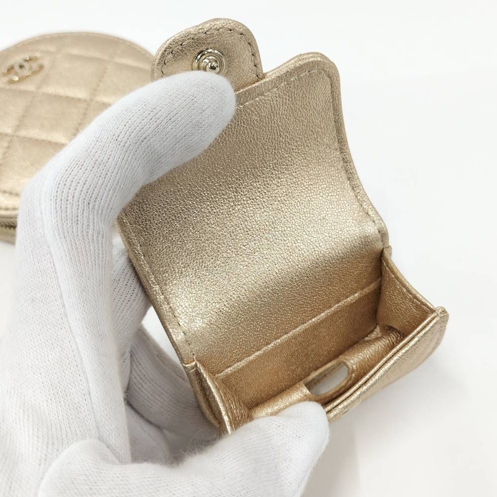 Chanel Chain Pouch Coin Case Airpods Pro Gold — view 6