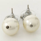 Chanel Earrings CC Logo Pearl Plated Silver — view 6