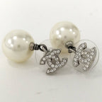 Chanel Earrings CC Logo Pearl Plated Silver — view 5