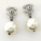 Chanel Earrings CC Logo Pearl Plated Silver — view 2