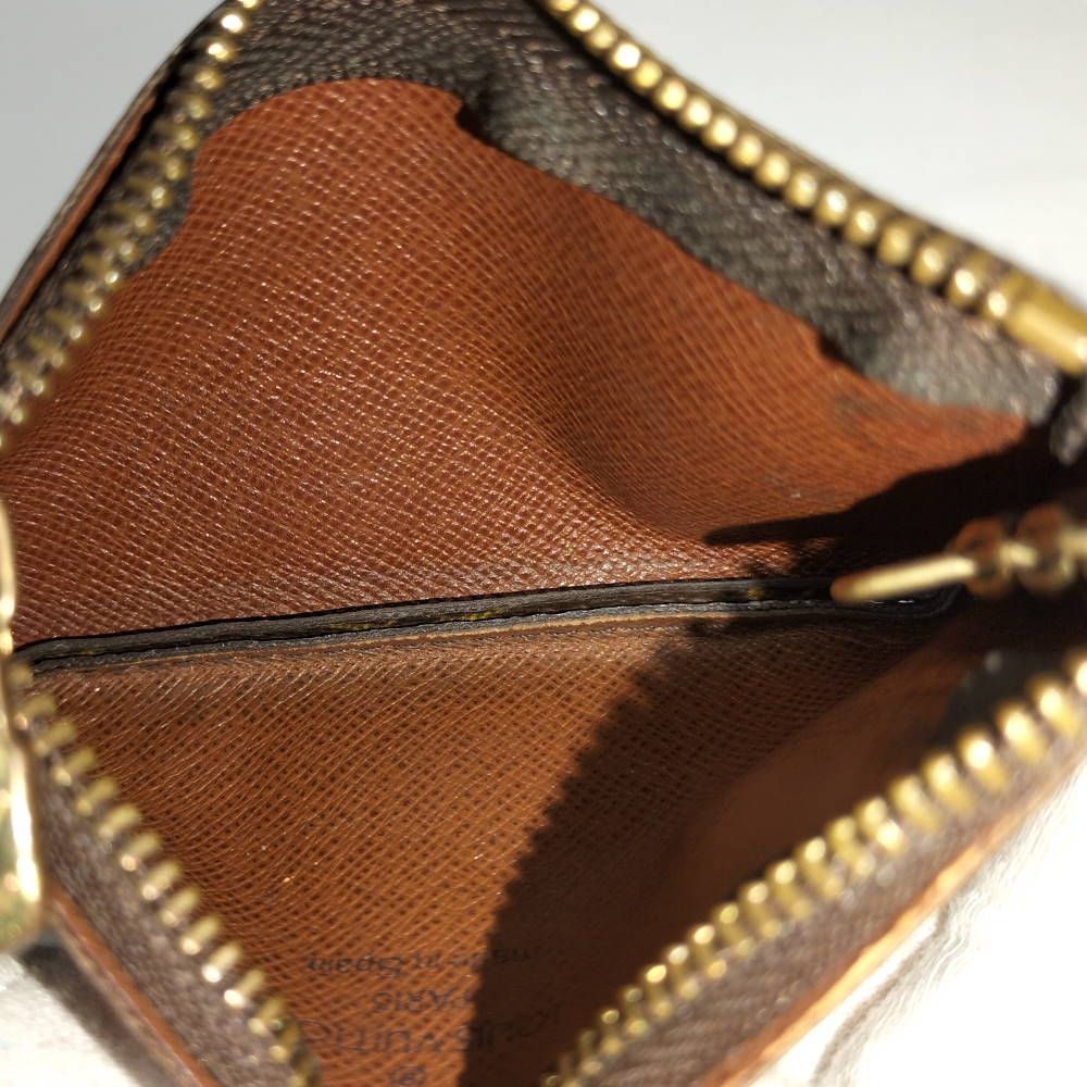 Louis Vuitton Pochette Cles Coin Case Key with Key Ring Monogram — view 7