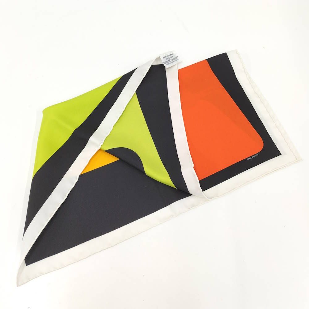 Hermes Carre 42 Hose Multicolor Serpentine Pierre Chien Pawn Silk Scarf — view 3