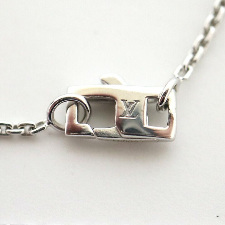 Louis Vuitton Pendentif Necklace Monogram Idylle White Gold — view 5