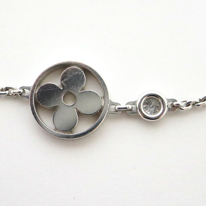 Louis Vuitton Pendentif Necklace Monogram Idylle White Gold — view 3